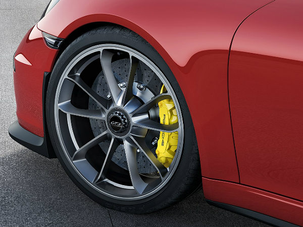 What are the Advantages and Disadvantages of Alloy Wheels?