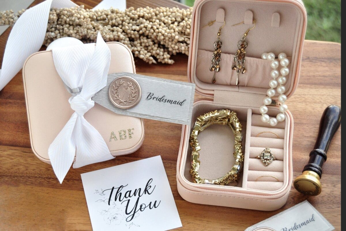 4 Budget-Friendly Bridesmaid Gift Ideas That Look Expensive
