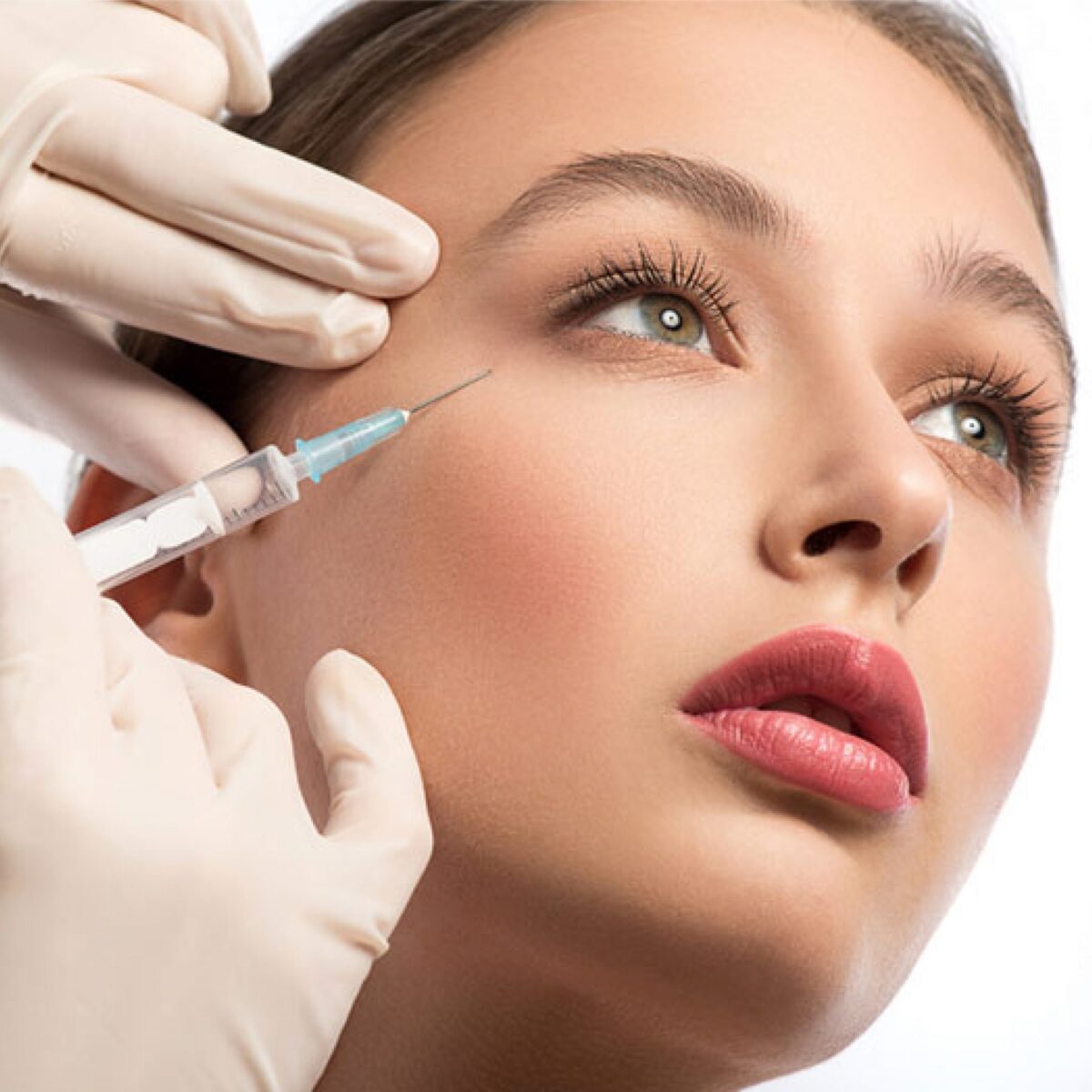 The Art of Beauty: Discovering Exquisite Services at an Aesthetic Clinic in London