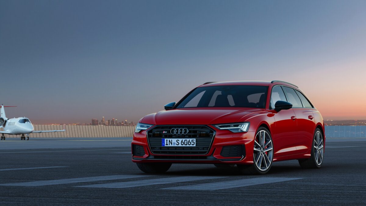 Elevate Your Journey: Audi A6 Rental Dubai Tips for the Explorer