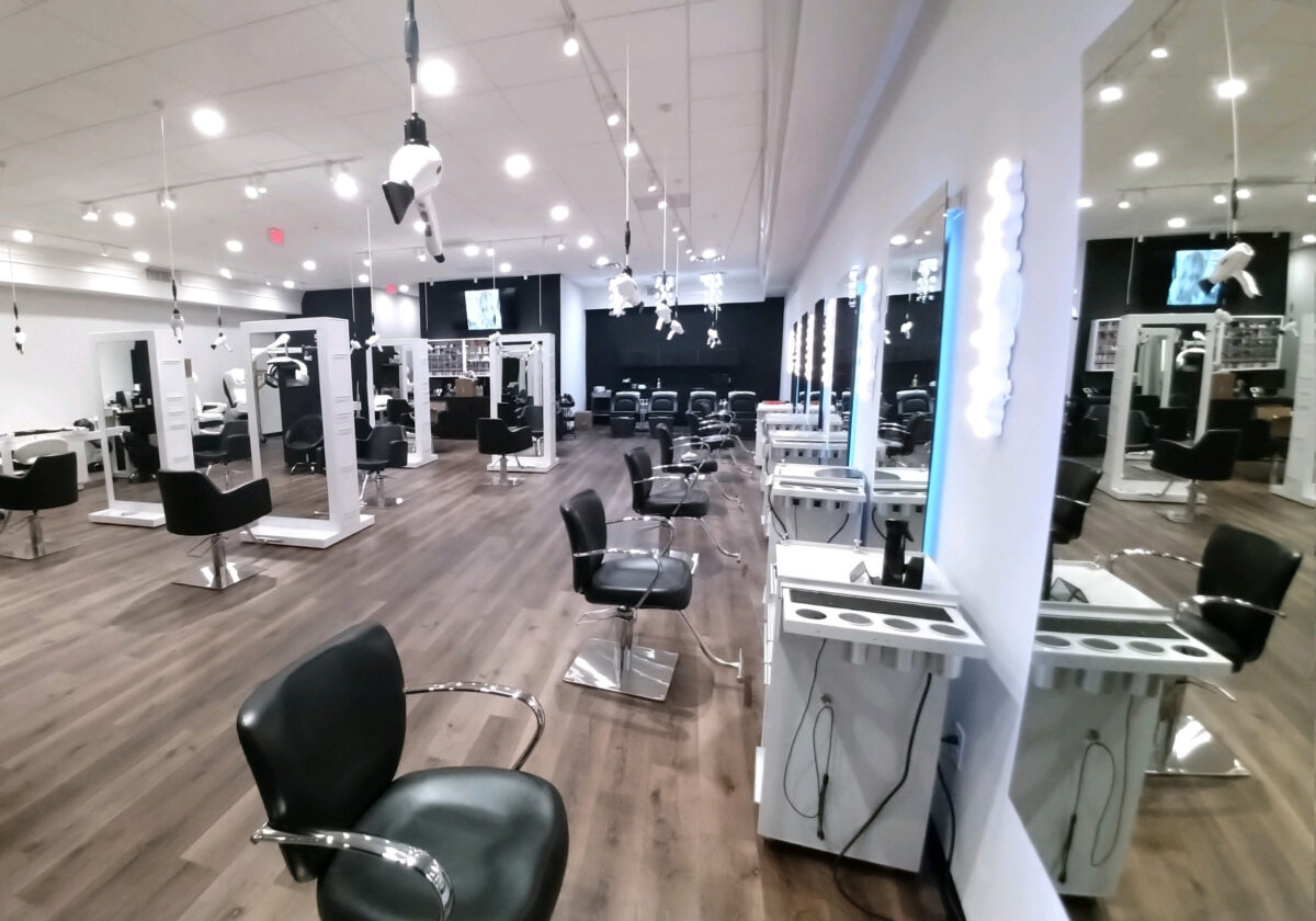Why It Is Important To Have an In-Person Tour Before Renting A Salon Suites