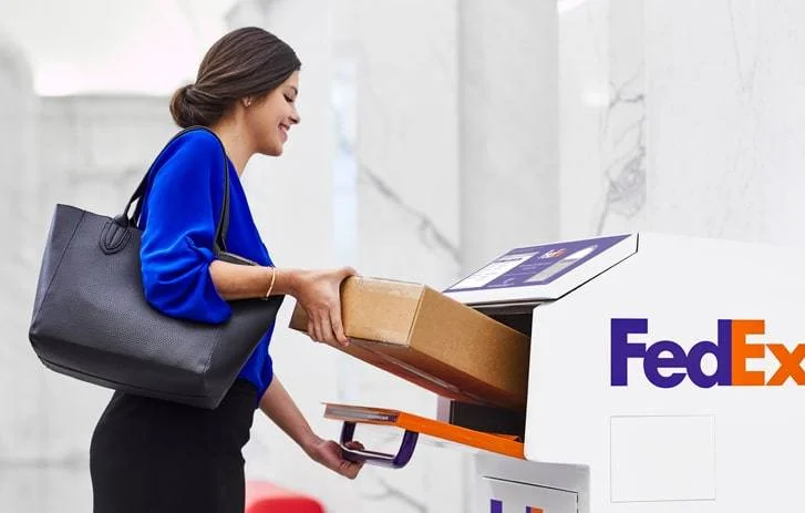 Fedex tracking package