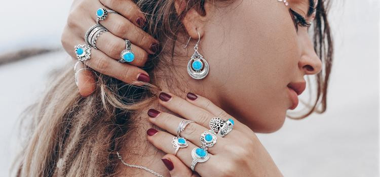 Turquoise: A Gemstone of Ancient Charm and Modern Elegance