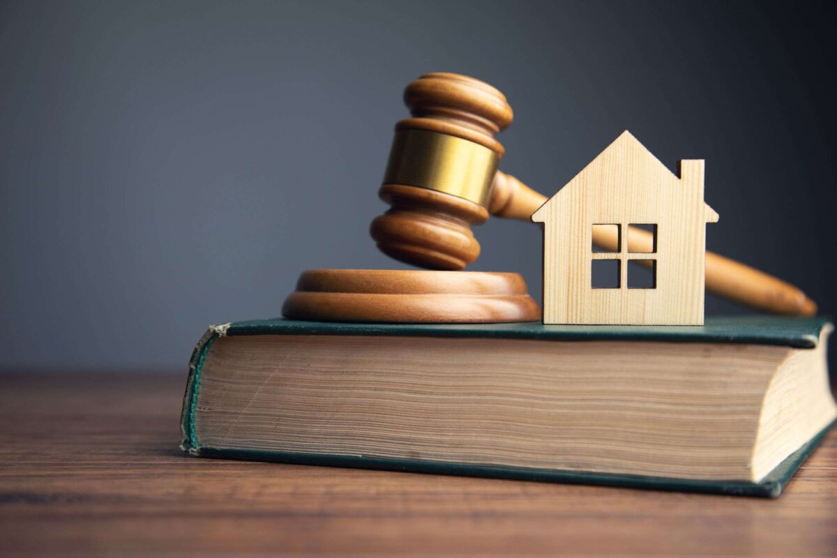 Exploring Lucrative Career Opportunities in Property Lawyer Jobs – The Legists
