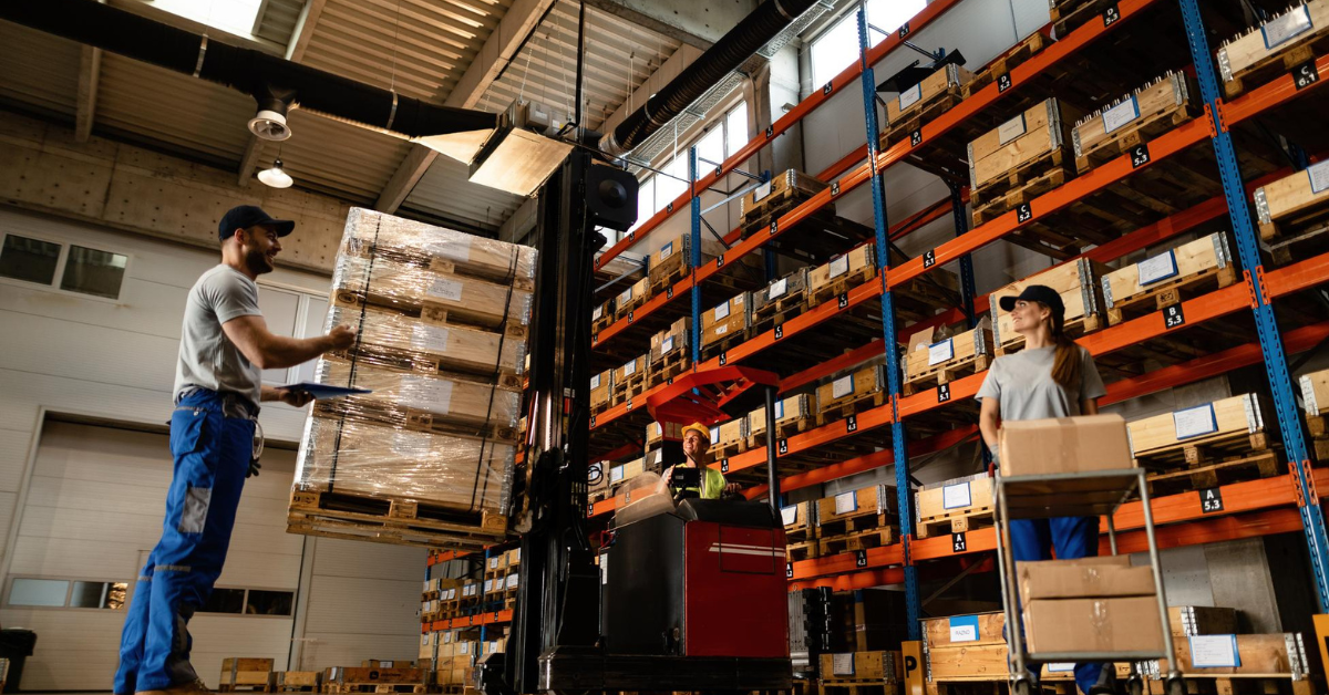 Warehouse Efficiency with Heavy Duty, Slotted Angle & Pallet Racks Manufacturers
