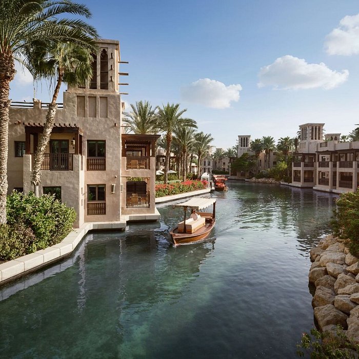 Villa For Rent in Monthly Dubai 1500