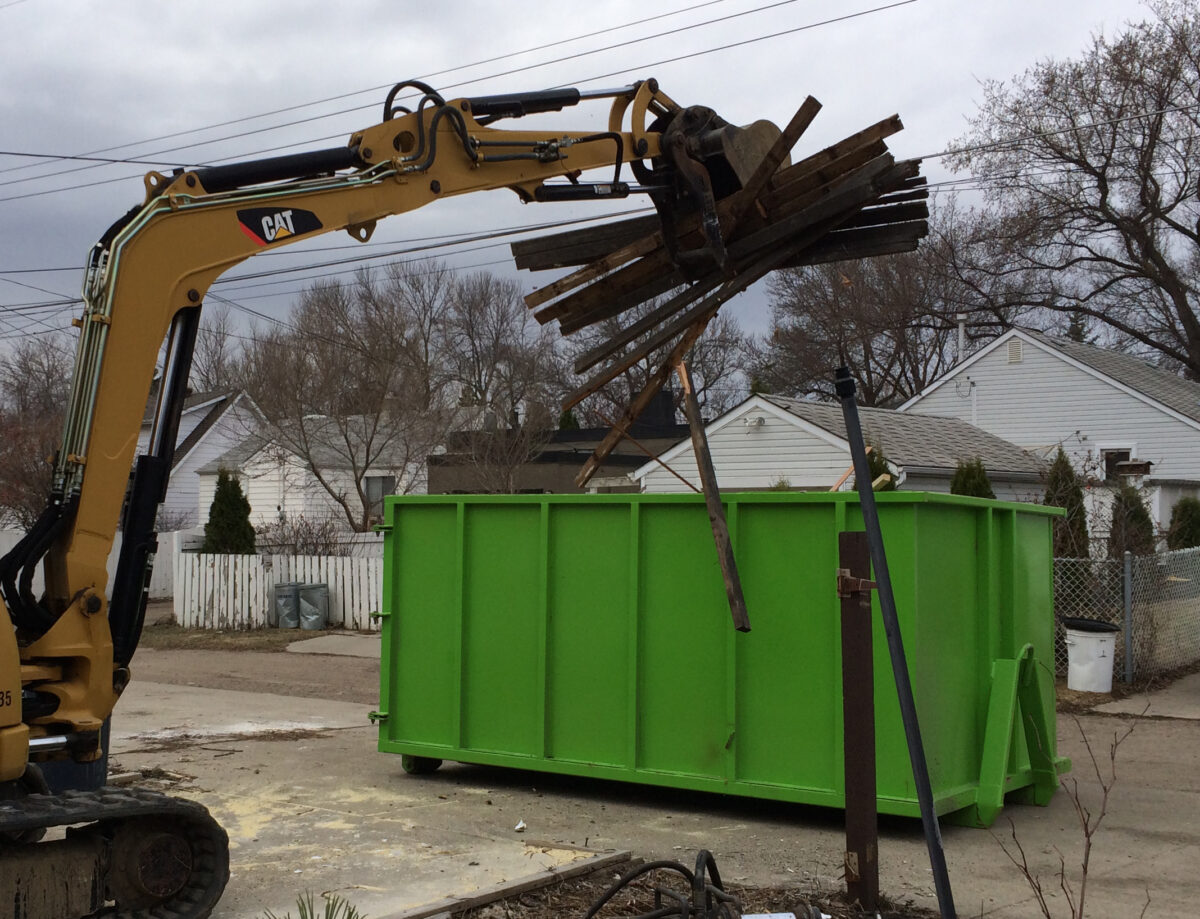 Choosing the Right Dumpster: A Guide for Small Residential Projects
