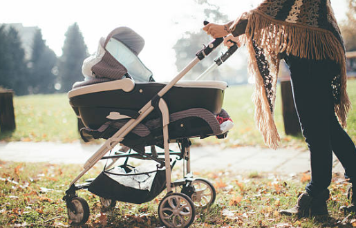 5 Tips for Choosing a Double Baby Stroller in Singapore