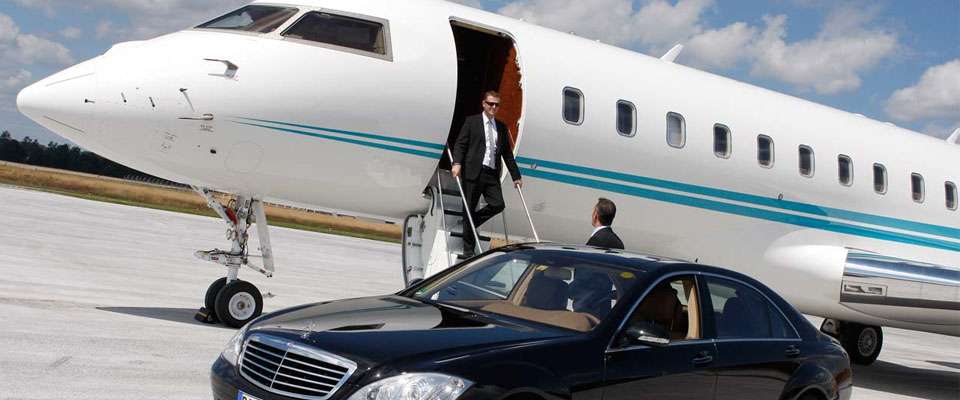 Corporate Comfort: Enhancing Business Trips with Premium Transportation Services