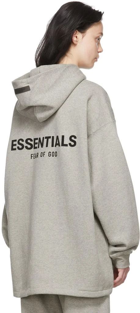 Essentials Clothing: The Perfect Blend of Comfort and Style