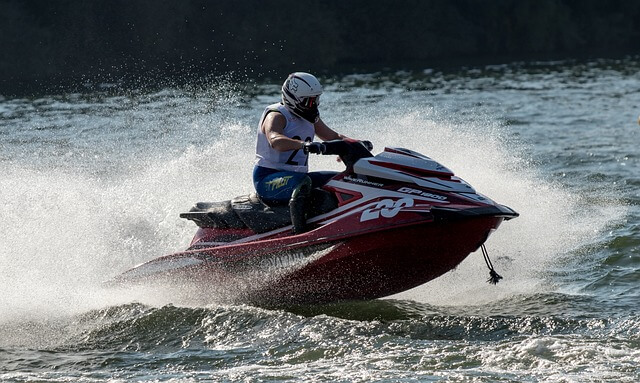 Jet Ski 101: Your Ultimate Guide to Safe and Exciting Adventures!