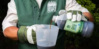 The Ultimate Guide to Choosing the Best Liquid Fertilizer for Your Lawn
