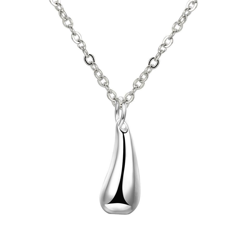 Shine On: Your Guide to Buying Silver Necklaces Online