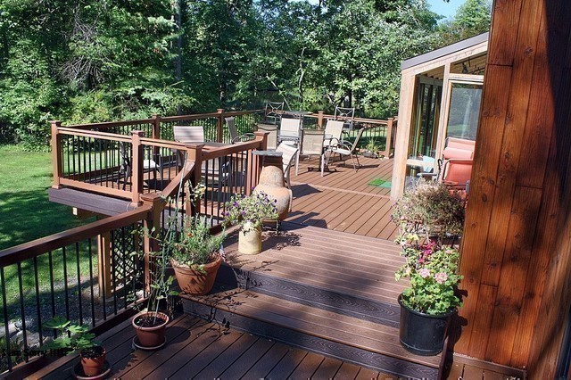 Which Decking Material Is Right for You?