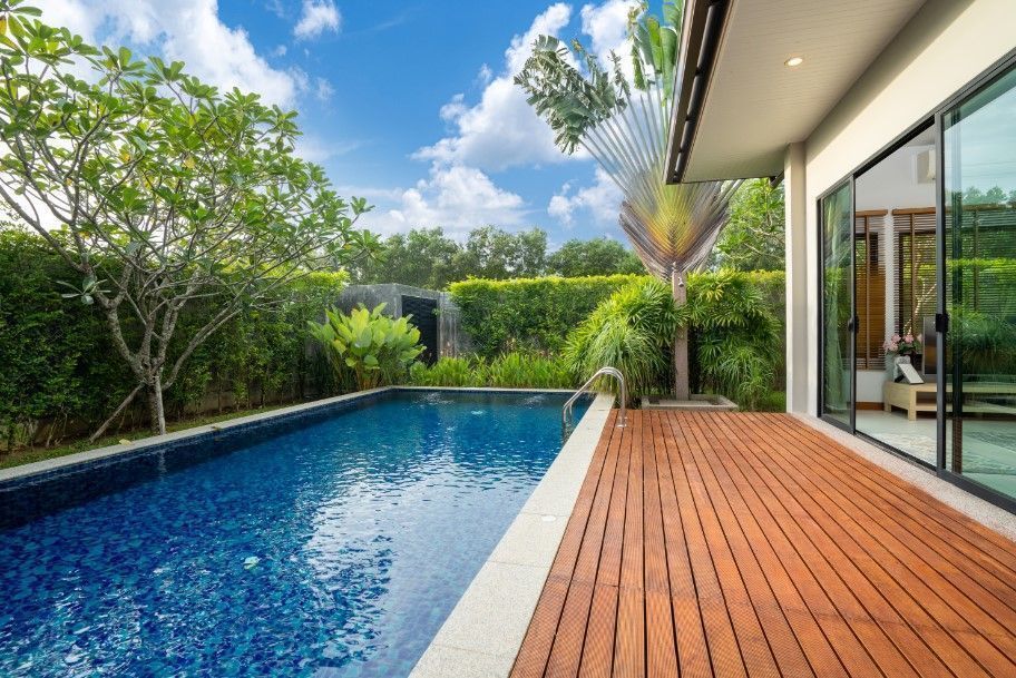 Why Brisbane Homeowners Are Opting for Fibreglass Pools Over Traditional Options