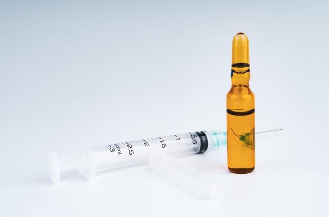 b12 syringe