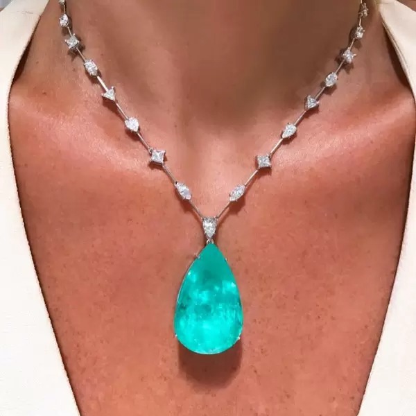 Gemstone Pendant Necklaces: Timeless Treasures for Every Style
