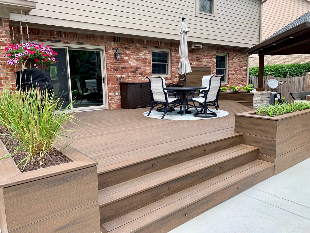 Year-Round Decking: Solutions from Deck Guardians