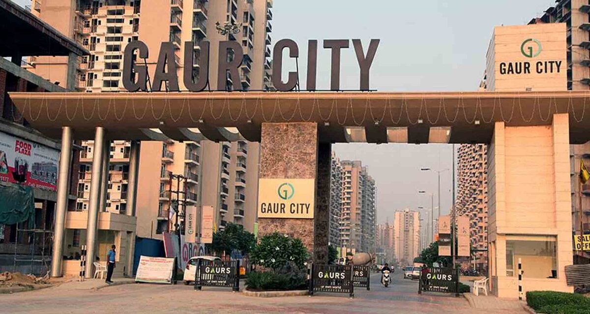 Top 5 Reasons to Buy a Resale Flat in Gaur City