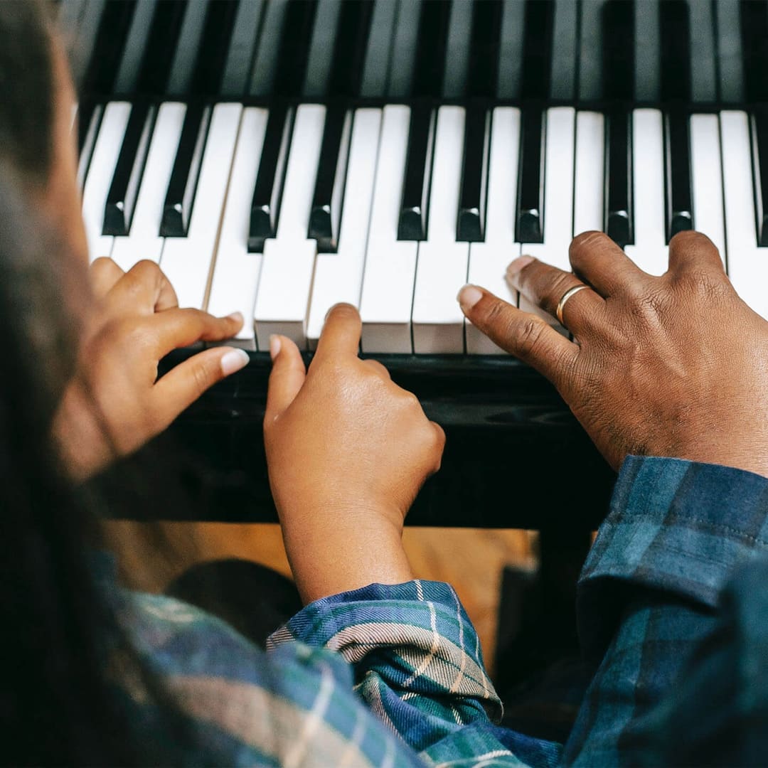 From Beginner to Maestro: Tailored Piano Lessons Across London