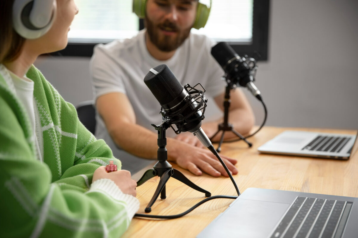 Podcasts Políticos en Estados Unidos: Una Mirada a la Influencia en el Debate Nacional