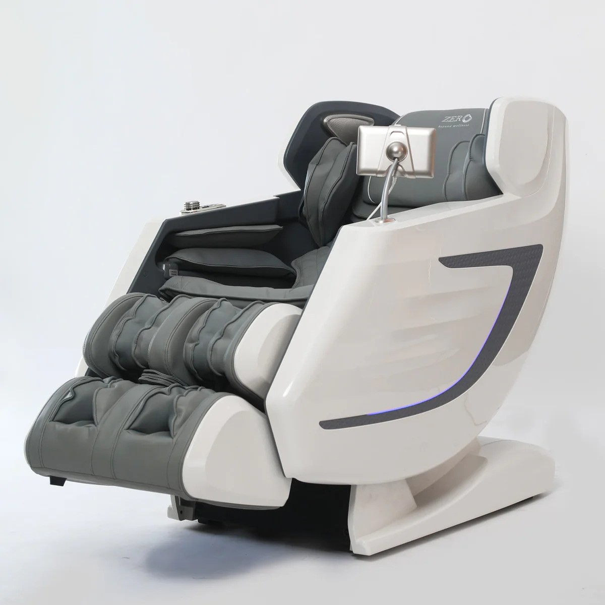 What features do 4D Massage Chairs typically include?