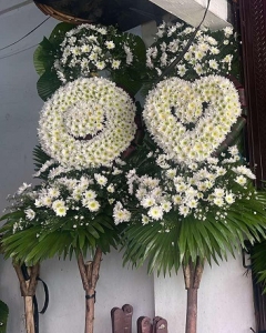 Thoughtful Condolence Flowers in Sucat, Parañaque