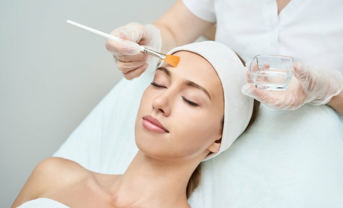 Discover the Benefits of Facials for Healthy Skin