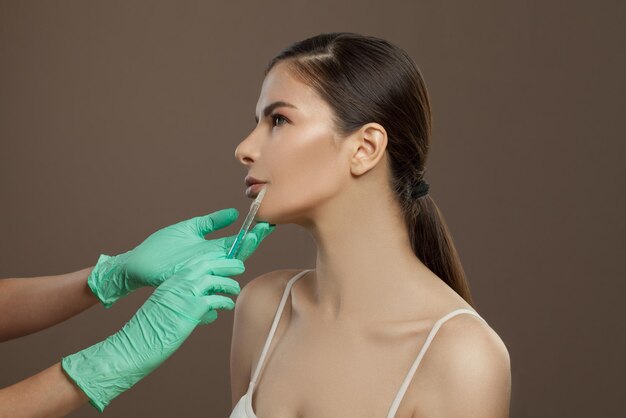 Jawline Filler Injections in Dubai