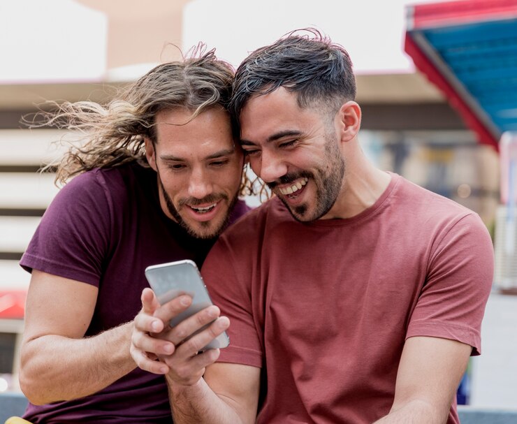 Connecting with Your Community: The Importance of Gay Chat Lines in Today’s World