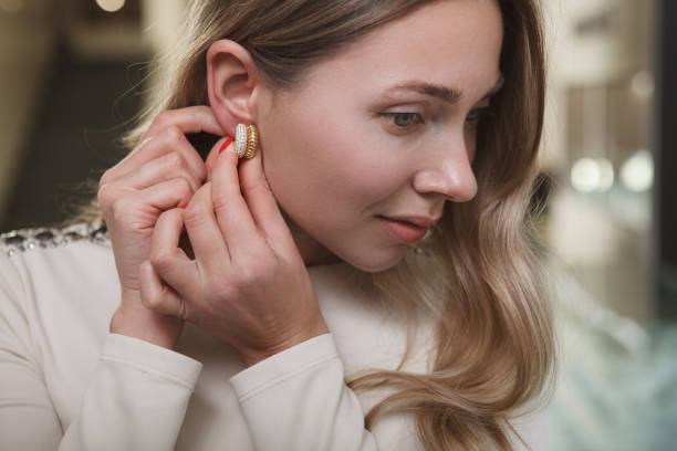 Guide to Clip-On Earrings for Non-Pierced Ears