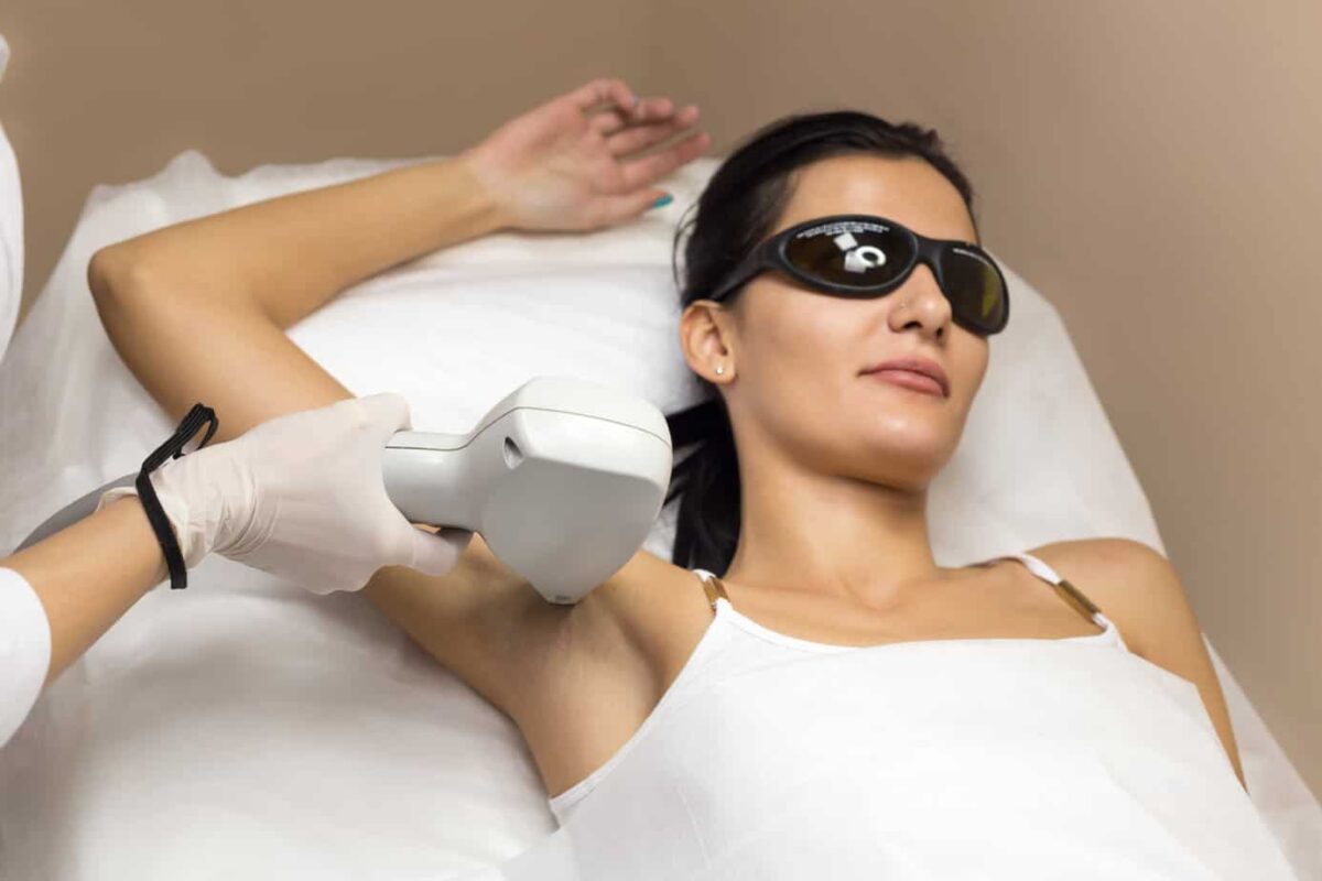 Laser Hair Removal for Men: Emerging Trends in Dubai