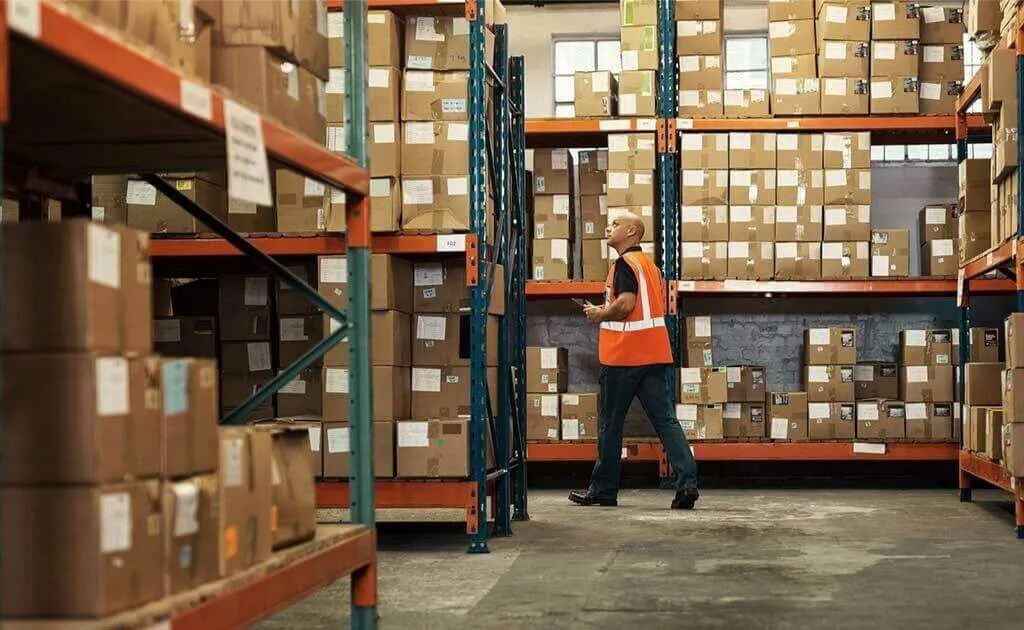 The Role of Wholesale Distributors: A Comprehensive Guide